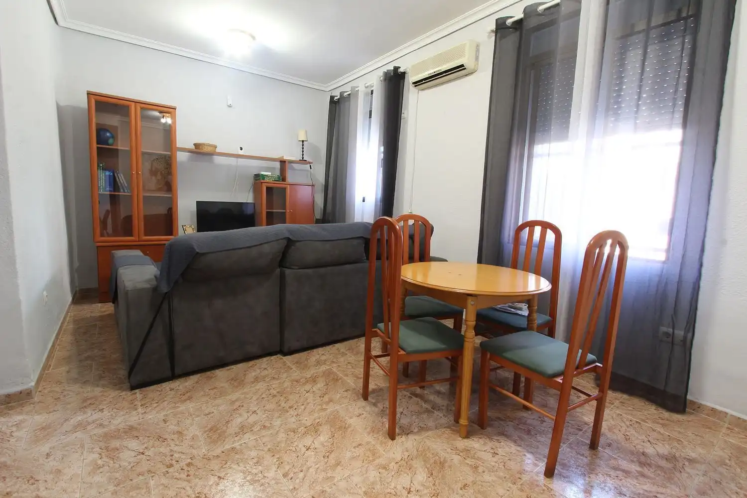 Flat for sale in Calle Cardenal Rodrigo de Castro, Ciudad Jardín