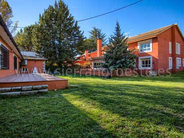 Xalet amb jardí en venda a Colonia