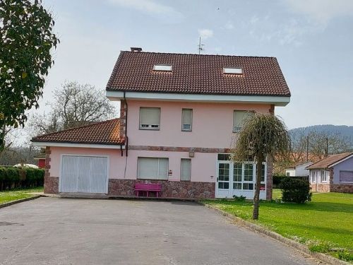 Exterior view of Flat for sale in Villaviciosa  with Heating, Private garden and Storage room