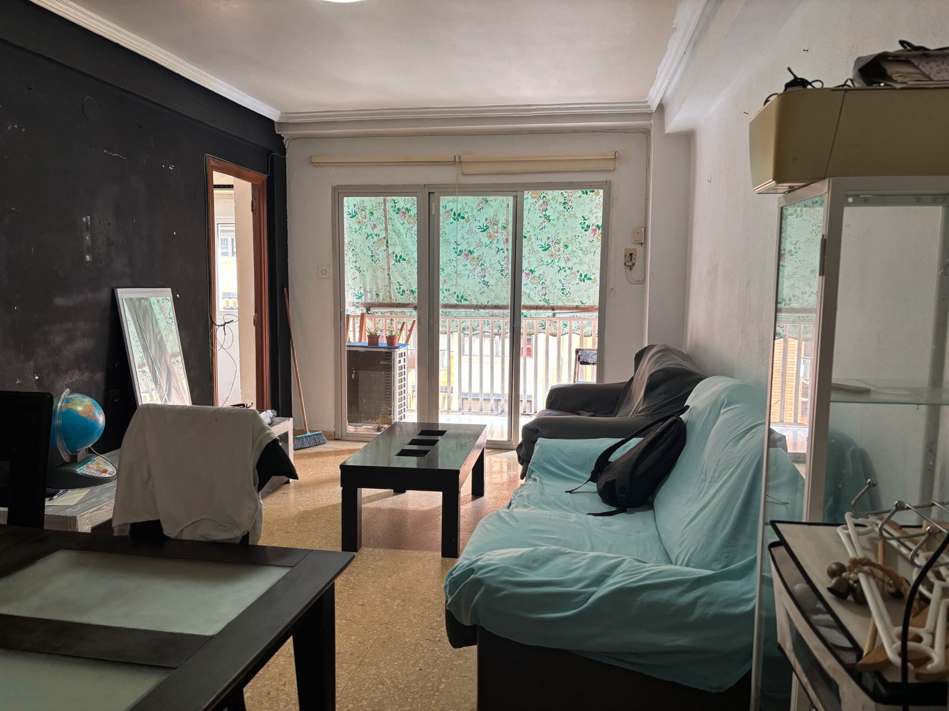 Sala de estar de Piso en venta en  Valencia Capital con Balcón