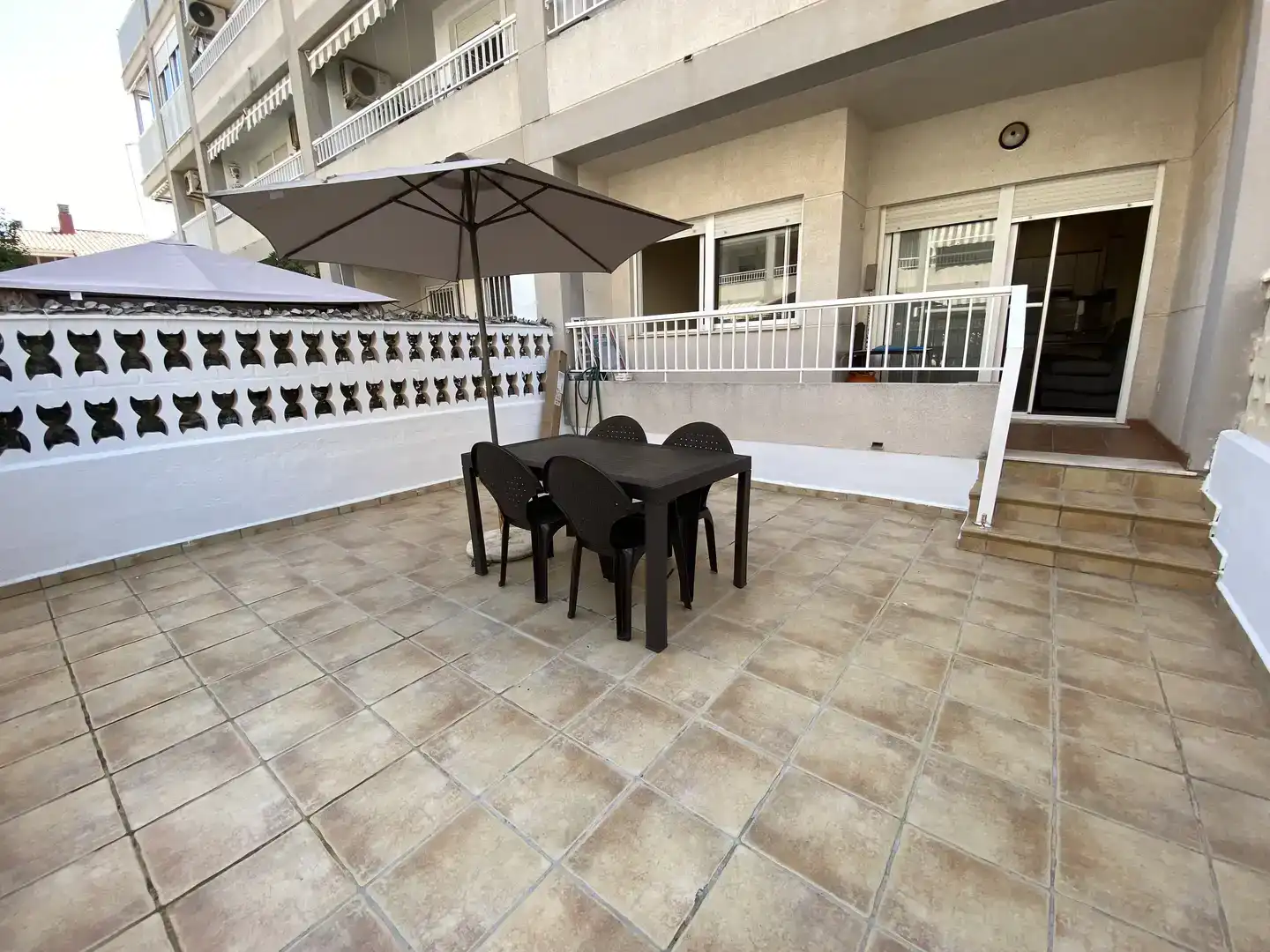 Terrasse von Erdgeschoss zur Miete in Canet d'En Berenguer mit Klimaanlage und Balkon
