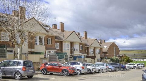 Foto 3 de Casa adosada de lloguer a Calle Francisco Goya, Ajalvir, Madrid