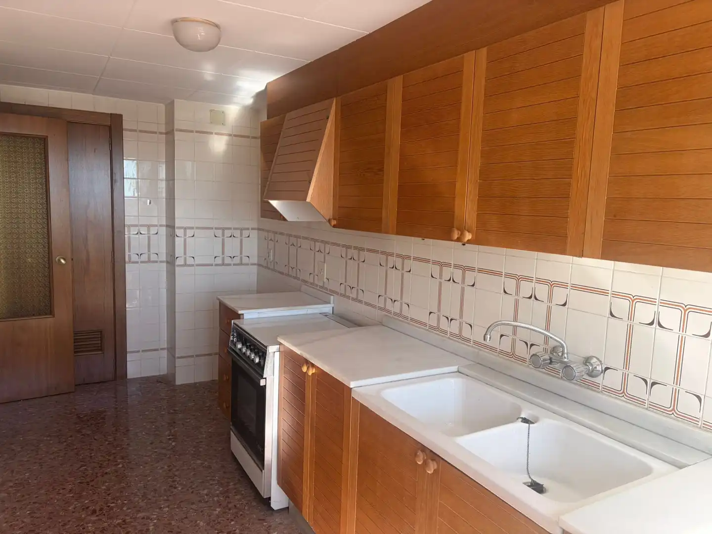 Küche von Wohnung zum Verkauf in Villena mit Terrasse und Balkon