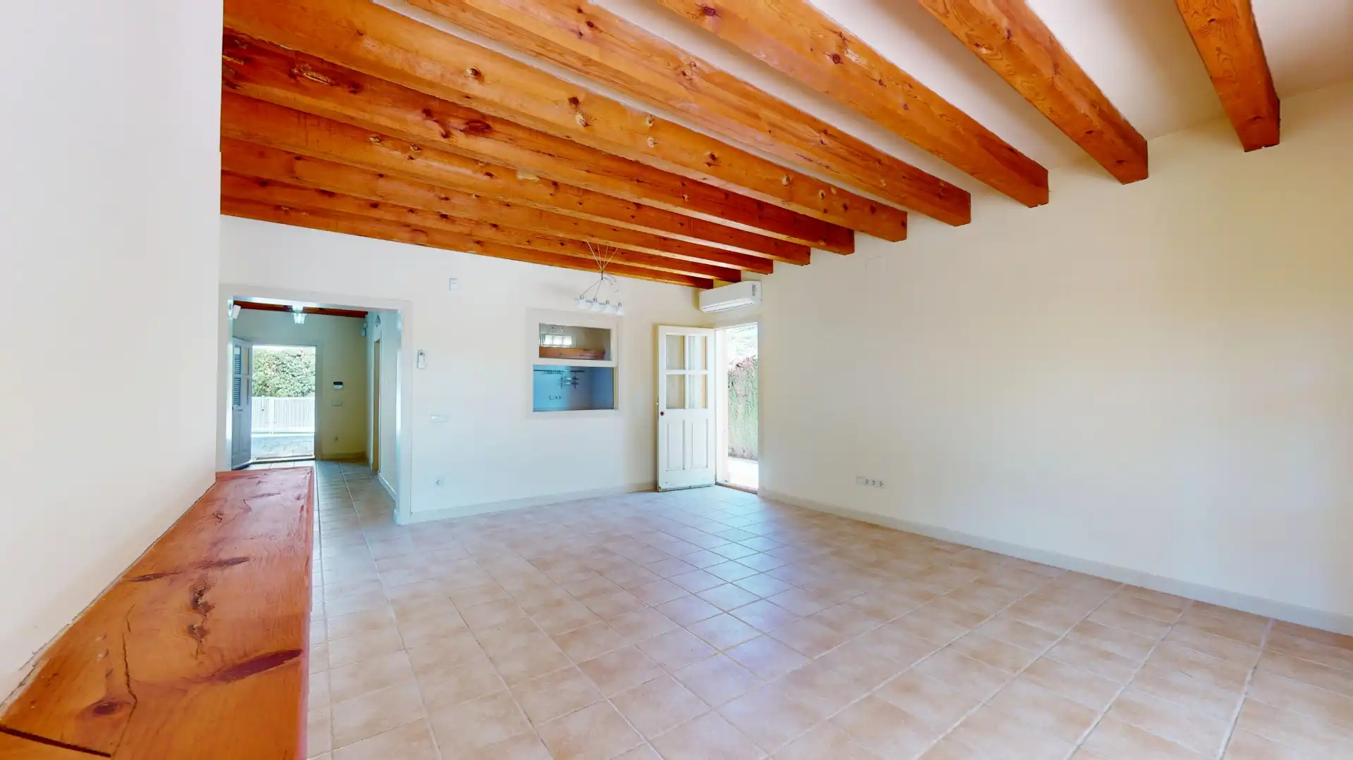 Casa o xalet en venda en Mont-roig del Camp amb Aire condicionat, Calefacció i Jardí privat