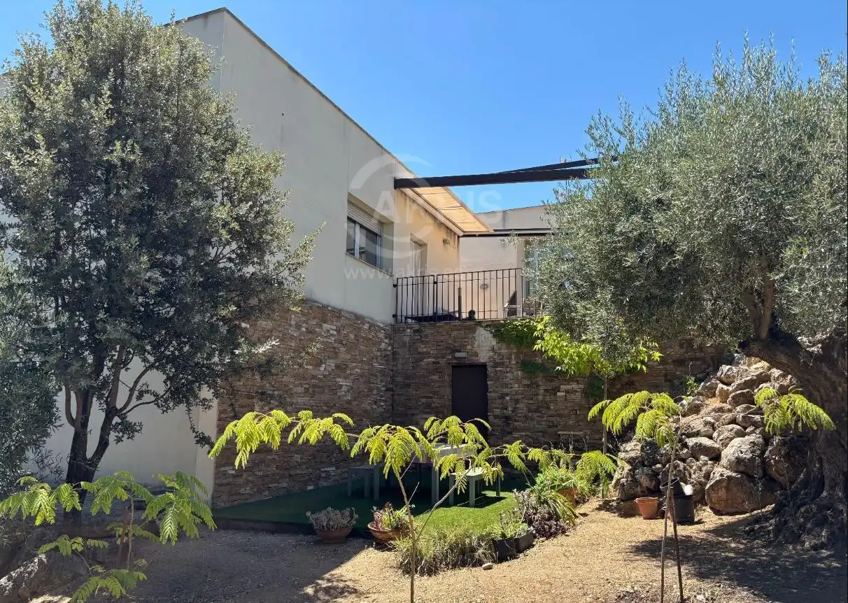 Casa amb piscina en venda a Calle Monasterio Santa María la Real, imagen 19
