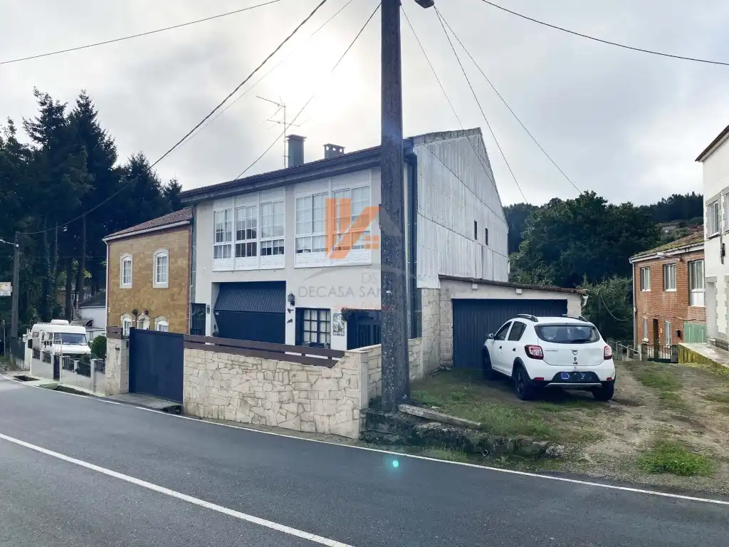 Außenansicht von Haus oder Chalet zum Verkauf in Santiago de Compostela 