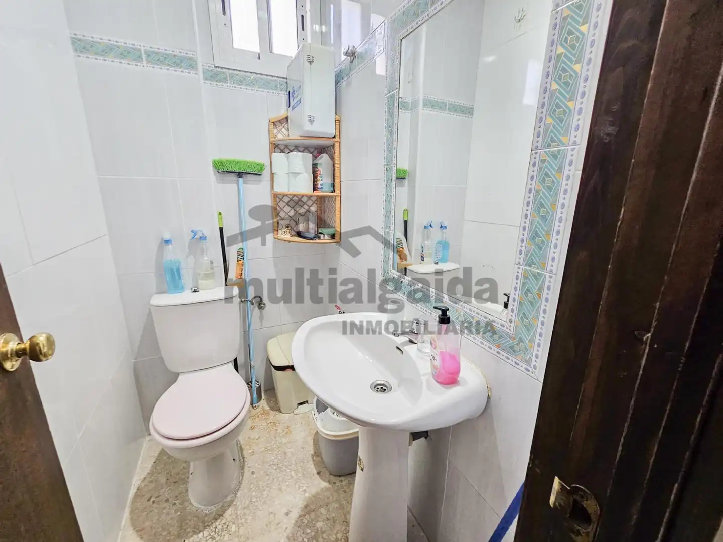 Badezimmer von Geschaftsraum zur Miete in Sanlúcar de Barrameda