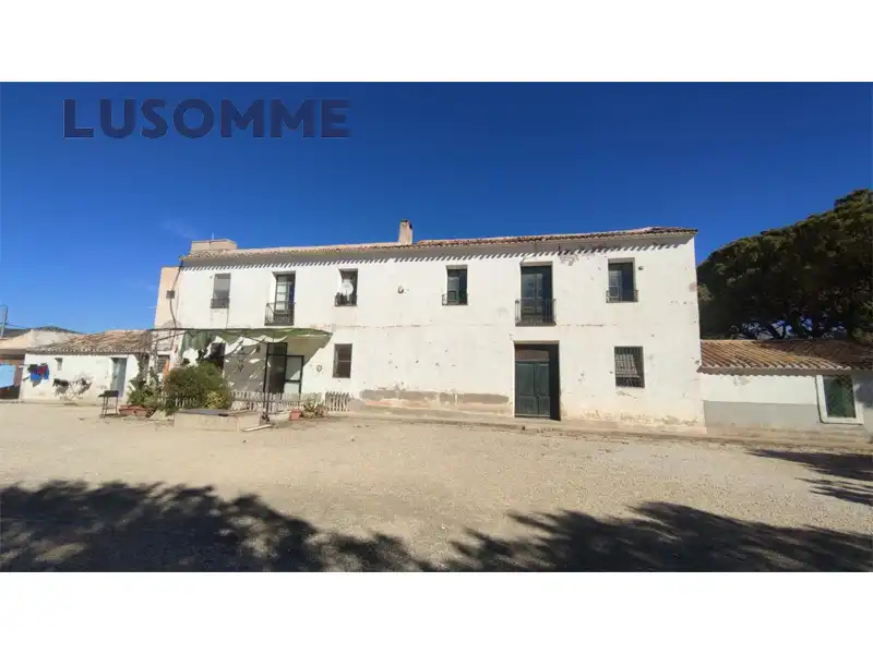 Vista exterior de Casa o xalet en venda en Villajoyosa / La Vila Joiosa amb Jardí privat, Terrassa i Piscina