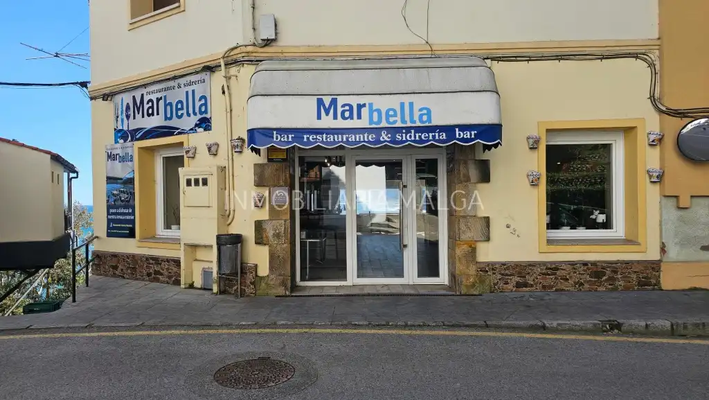 Local de alquiler en Colunga con Terraza y Amueblado