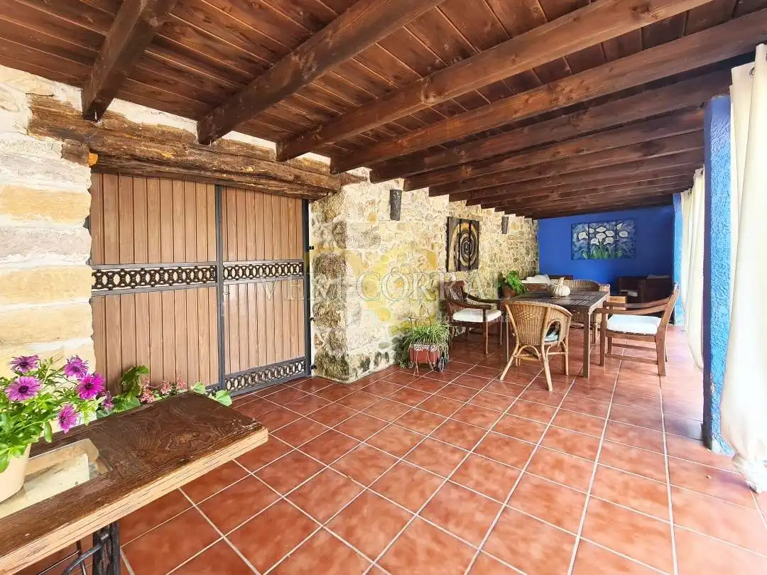 Terrace of Buildings for sale in Cangas de Onís
