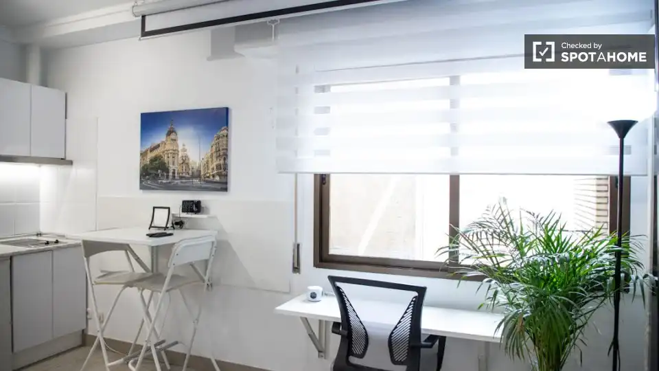 Habitación en Universidad - Malasaña