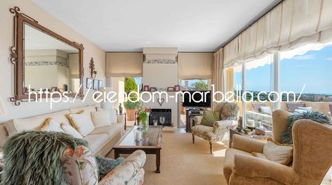 Foto 4 de Dúplex en venta en Avenida Giuseppe Filippa, 4, Elviria, Marbella