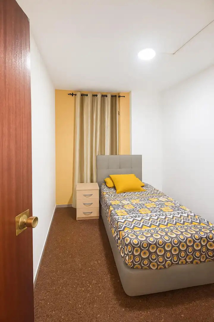 Habitación de Piso en venta en Barcelona con Terraza