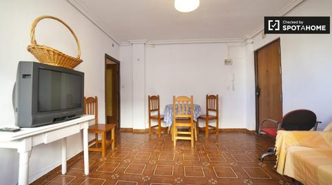 Photo 2 of Apartment to share in El Torrejón - El Cerezo, Sevilla