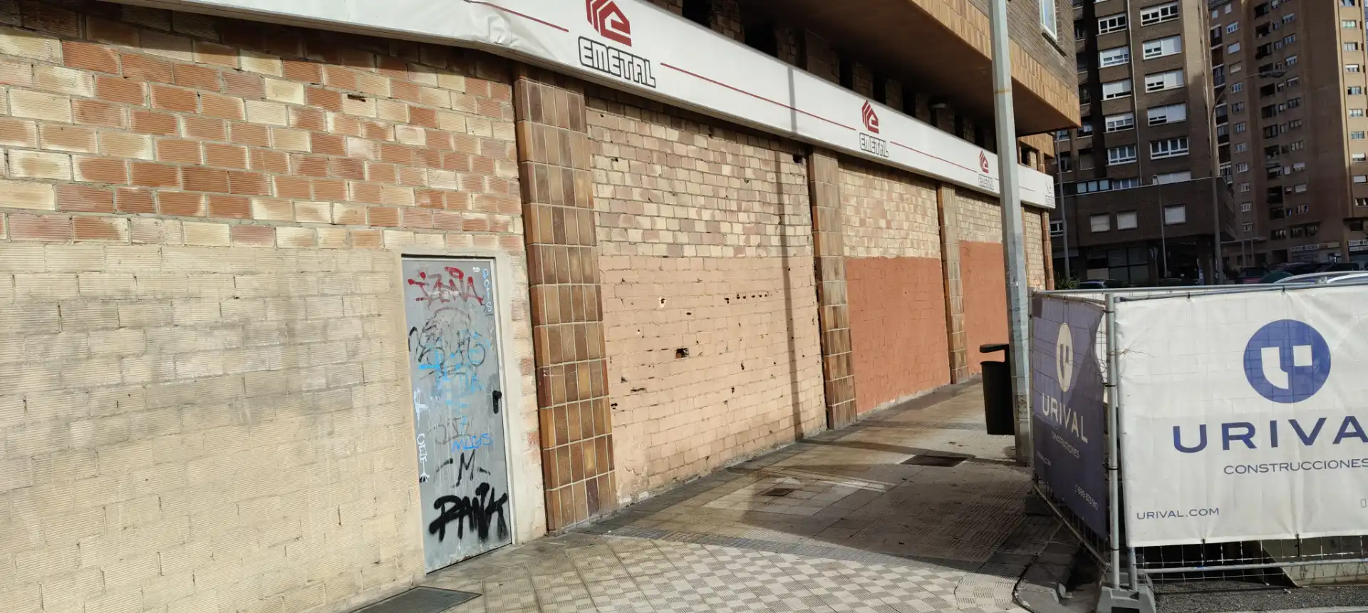 Local en venta en  Pamplona / Iruña
