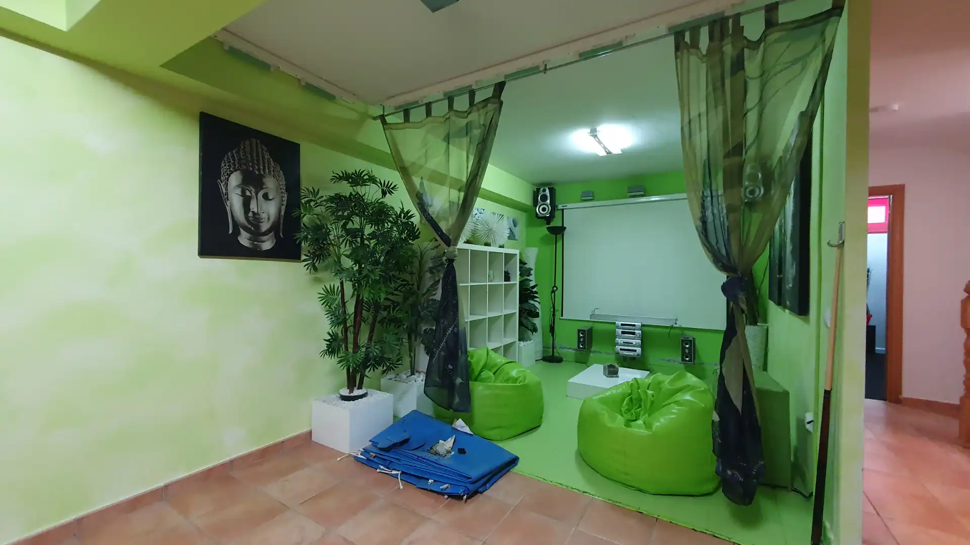 Sala d'estar de Casa adosada en venda en Olías del Rey amb Aire condicionat, Calefacció i Jardí privat