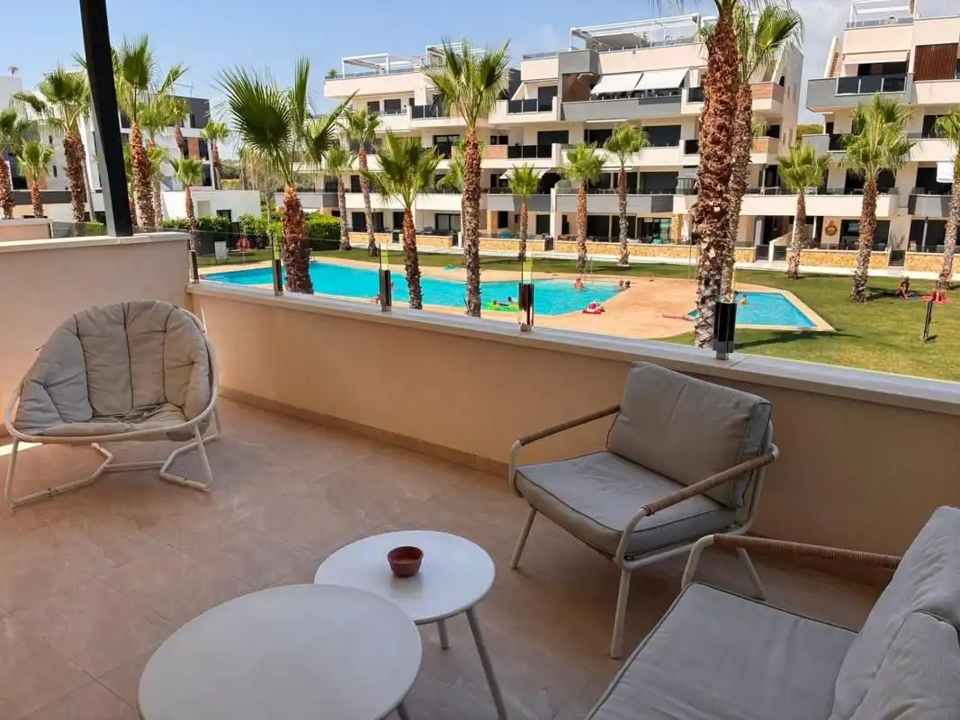 Apartament amb piscina en venda a Orihuela Costa, imagen 3