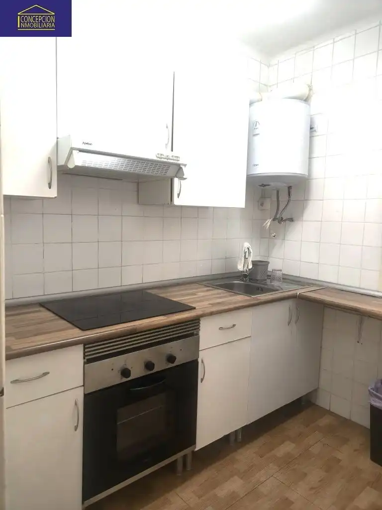 Küche von Wohnung zur Miete in Córdoba mit Klimaanlage, Heizung und Möbliert