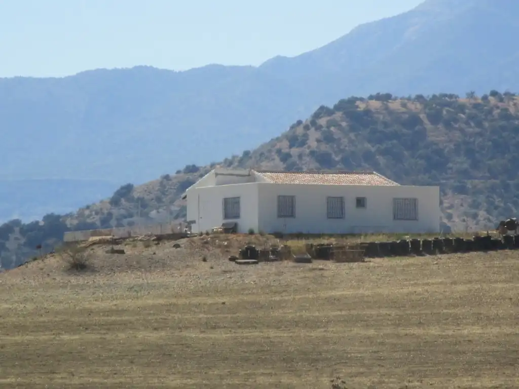 Xalet amb jardí en venda a Coín