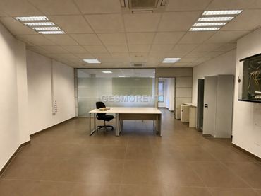 Oficina de lloguer a Nord