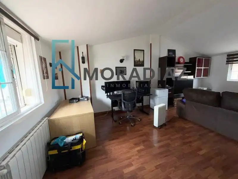 Casa adosada en venta en Don Benito con Aire acondicionado, Calefacción y Parquet