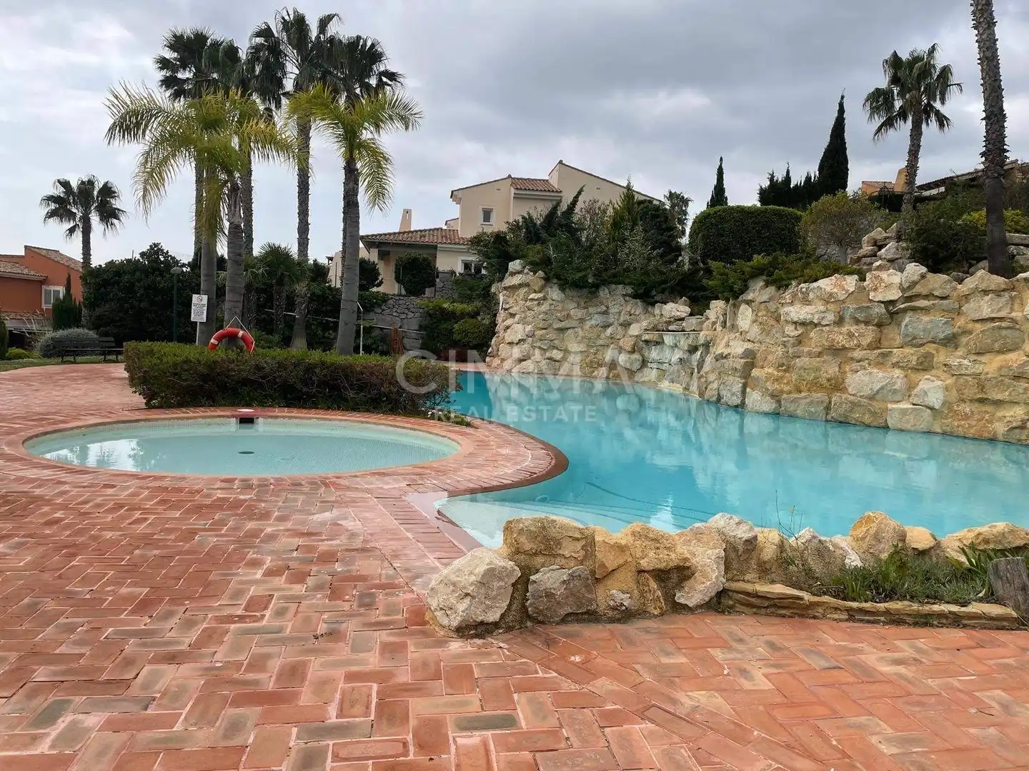 Piscina de Casa o chalet en venta en Polop con Jardín privado y Piscina comunitaria