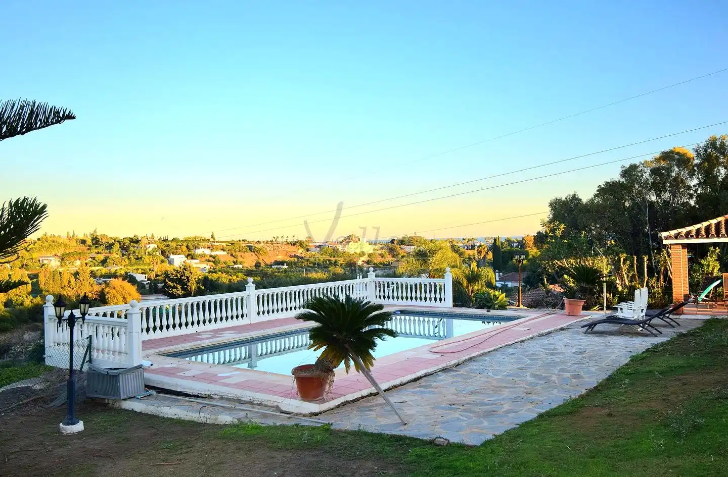 Piscina de Finca rústica en venda en Estepona amb Jardí privat, Terrassa i Traster
