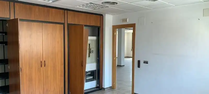 Fabrikhallen zum Verkauf in Betxí