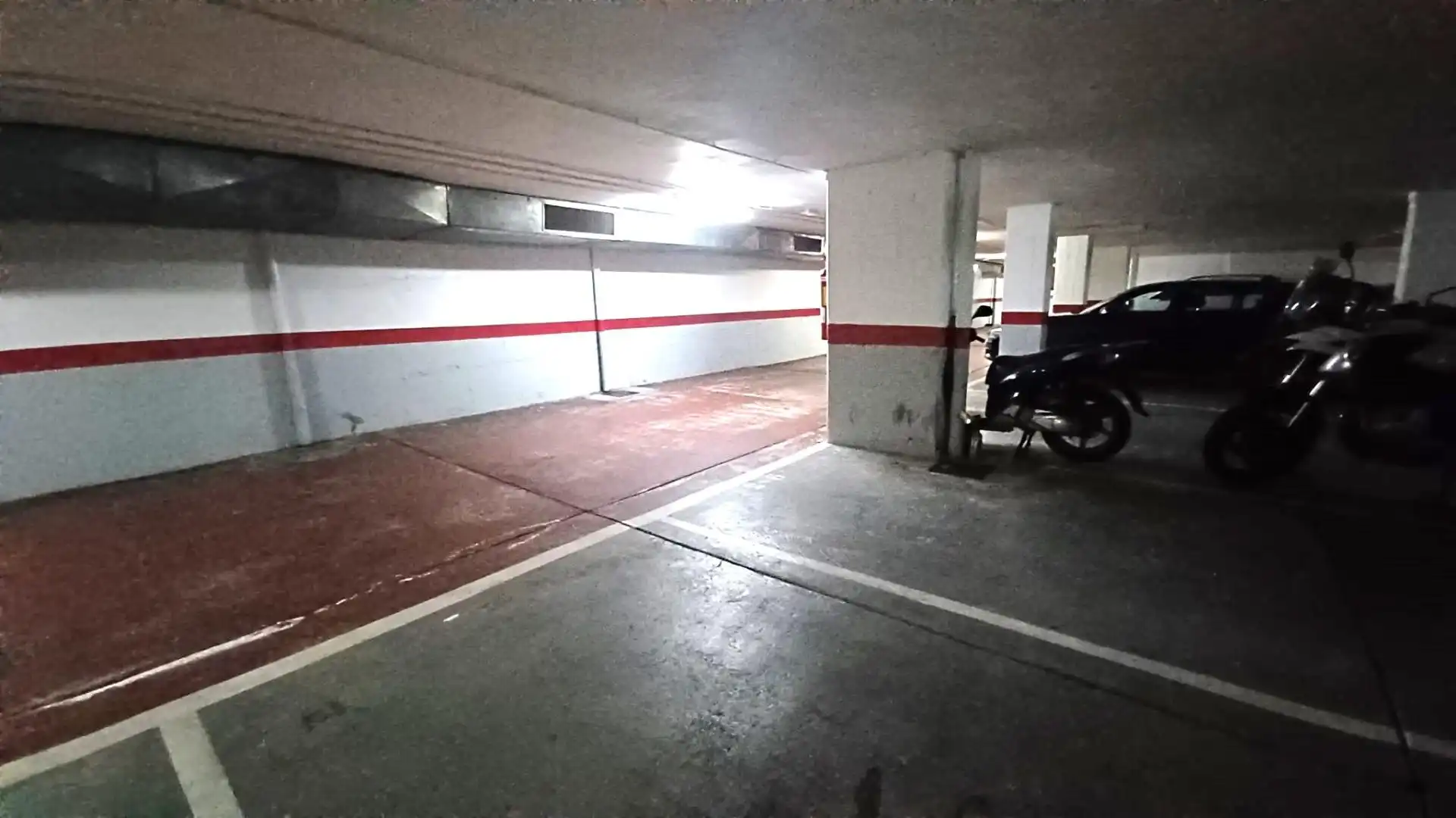 Parkplatz von Garage zum Verkauf in Barcelona