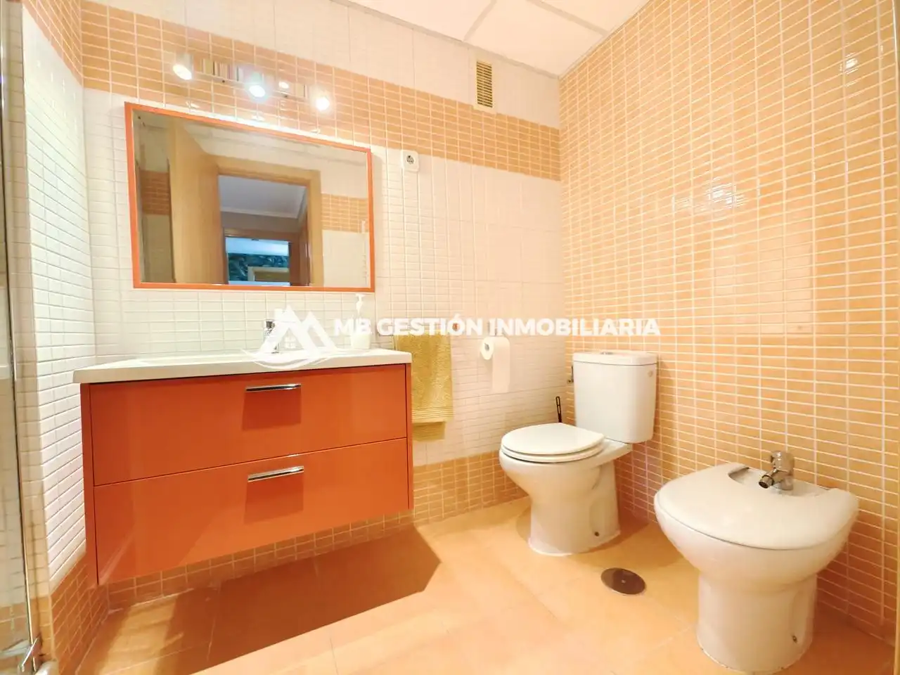 Attic for sale in Fuenlabrada  with Air Conditioner, Heating and Private garden