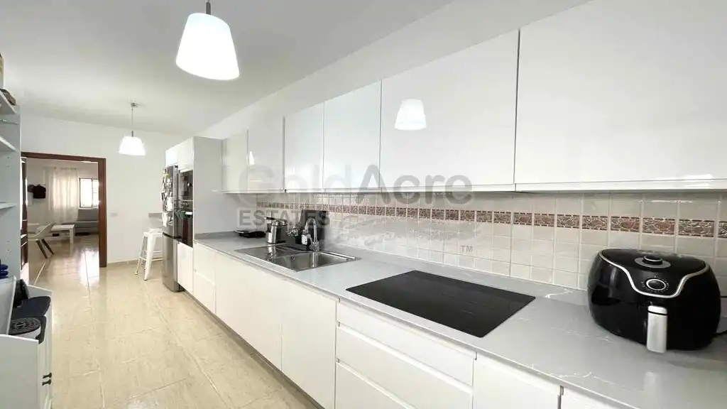 Cuina de Apartament en venda en La Oliva