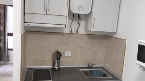 Foto 3 de Apartamento de alquiler en Calle Alfredo L Jones, 50, Santa Catalina - Canteras, Las Palmas de Gran Canaria