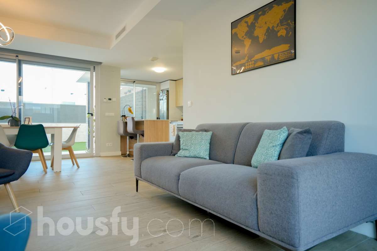 Living room of Single-family semi-detached for sale in Móstoles  with Air Conditioner, Heating and Private garden