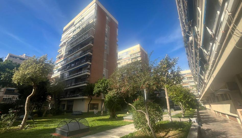 Foto 1 de Pis en venda a Eduardo Dato, La Calzada - La Florida, Sevilla