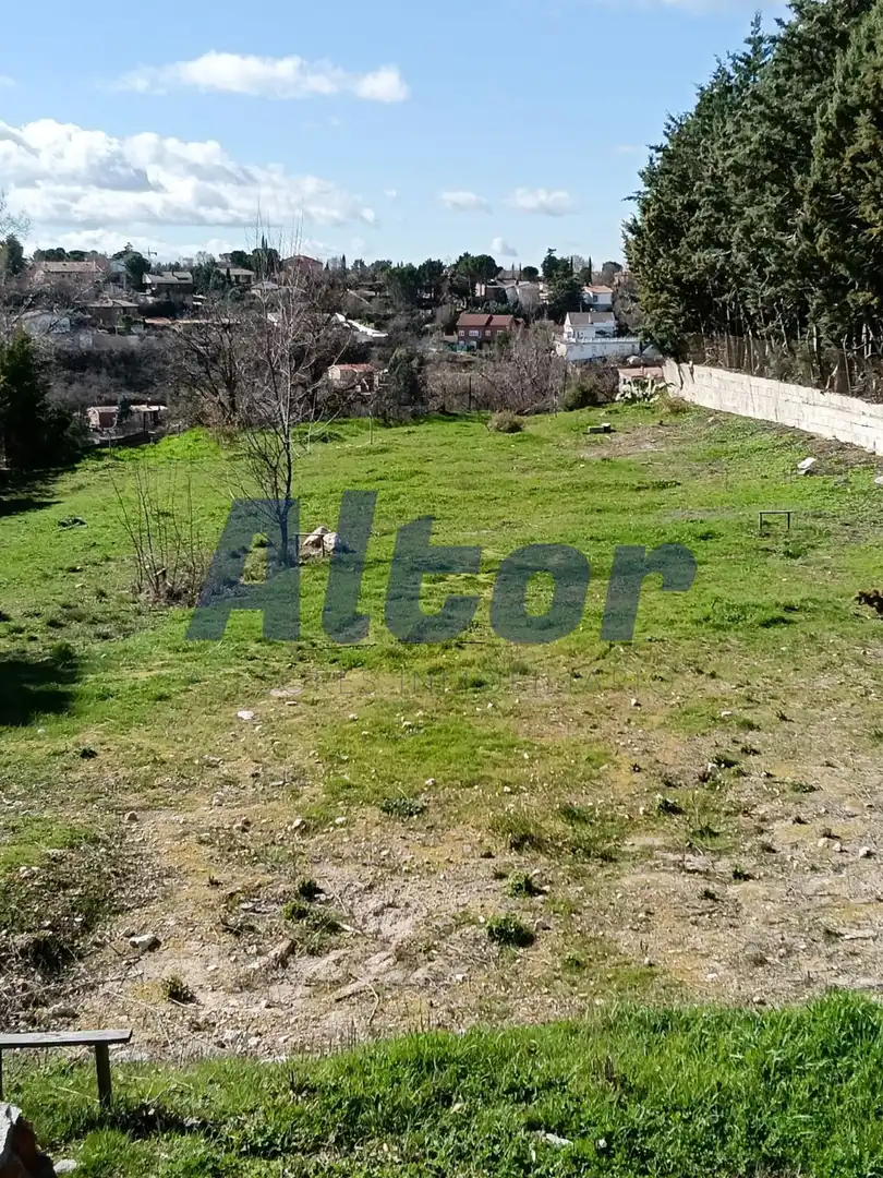 Land for sale in TOMILLO,16, El Robledal