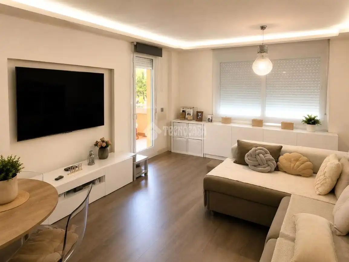 Sala d'estar de Pis en venda en Málaga amb Aire condicionat