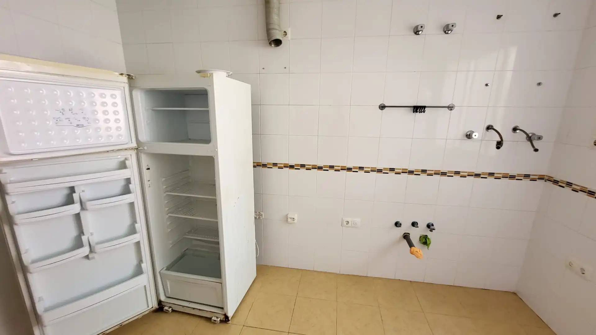 Cocina de Ático en venta en Rincón de la Victoria con Aire acondicionado, Terraza y Balcón