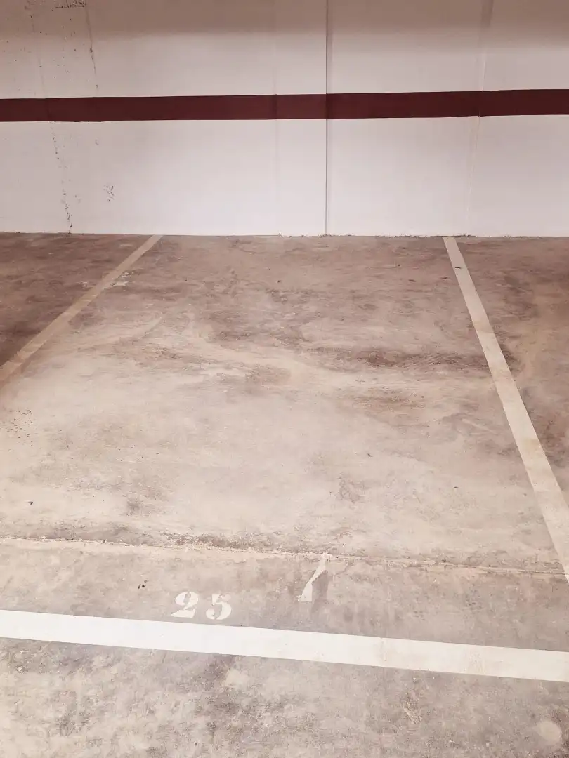 Parkplatz von Wohnung zum Verkauf in Balanegra mit Klimaanlage, Abstellraum und Gemeinschaftspool