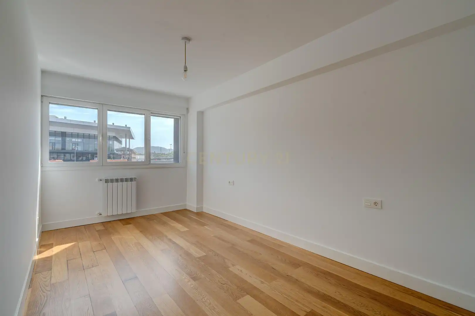 Bedroom of Flat for sale in Irun 
