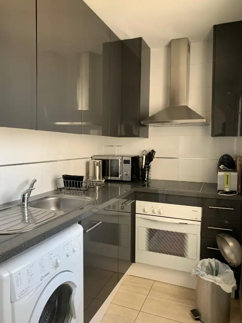 Cuina de Apartament en venda en Mijas amb Aire condicionat, Terrassa i Moblat