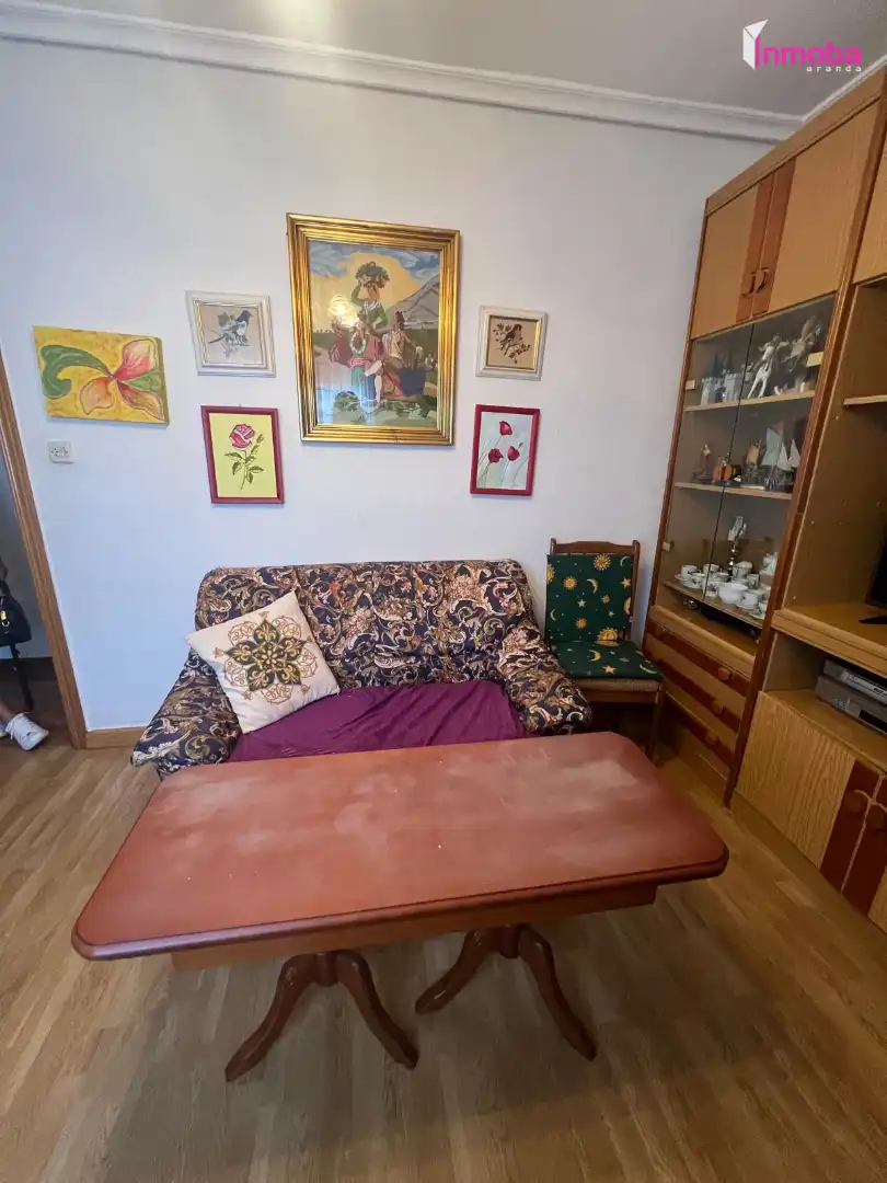 Sala de estar de Piso en venta en Aranda de Duero con Calefacción