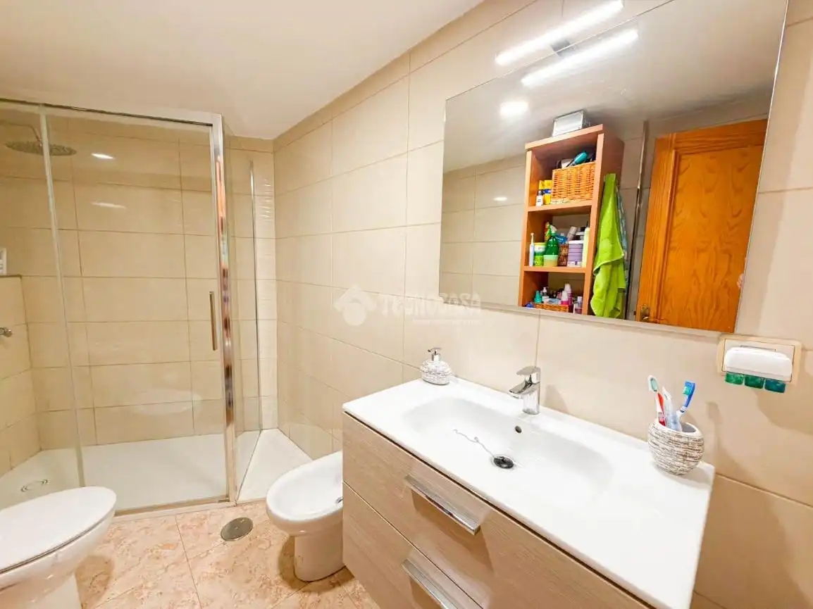 Baño de Piso en venta en Telde