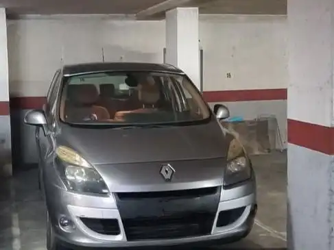Parkplatz von Garage zur Miete in Alicante / Alacant