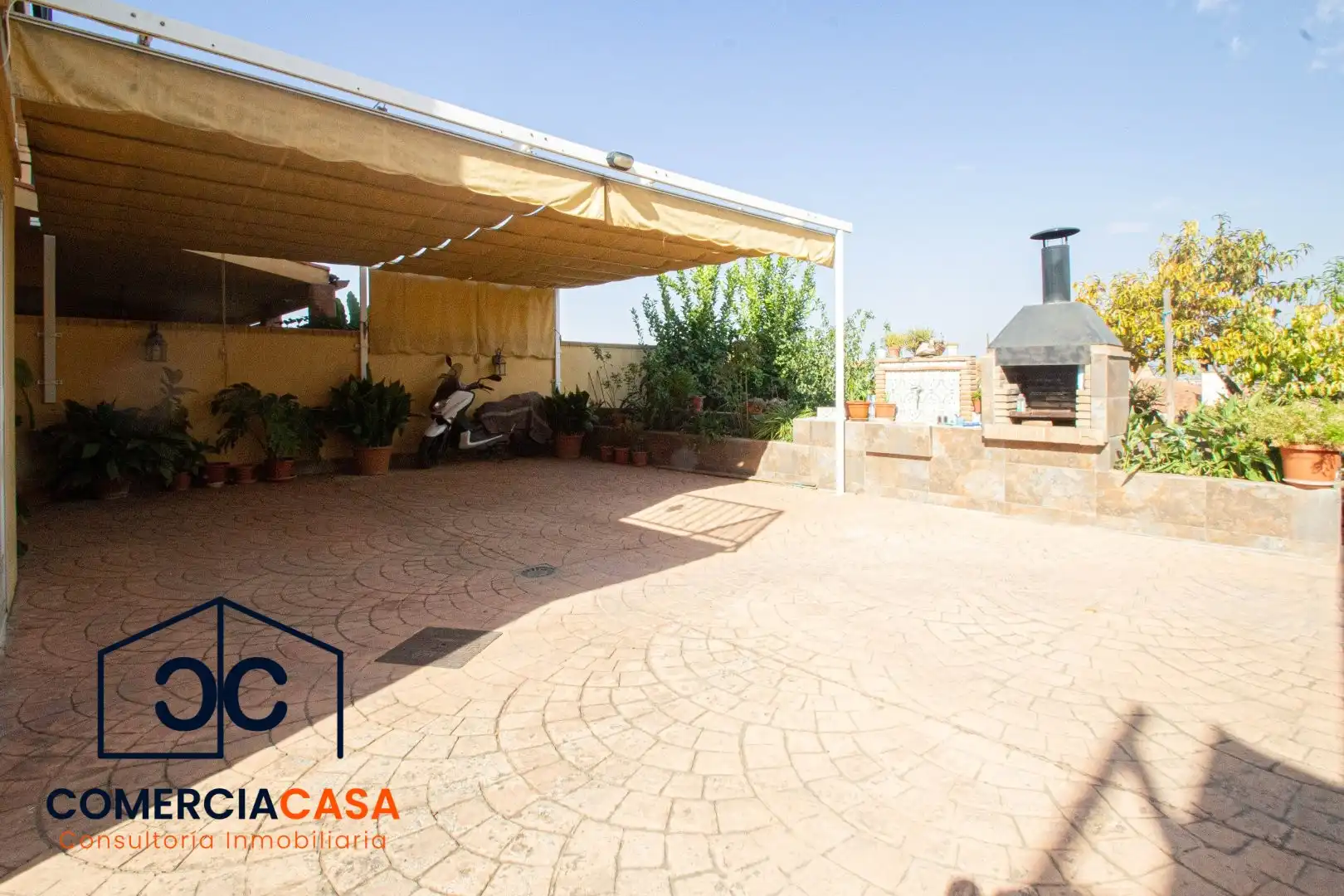 Terraza de Casa adosada en venta en Jun con Aire acondicionado, Calefacción y Terraza