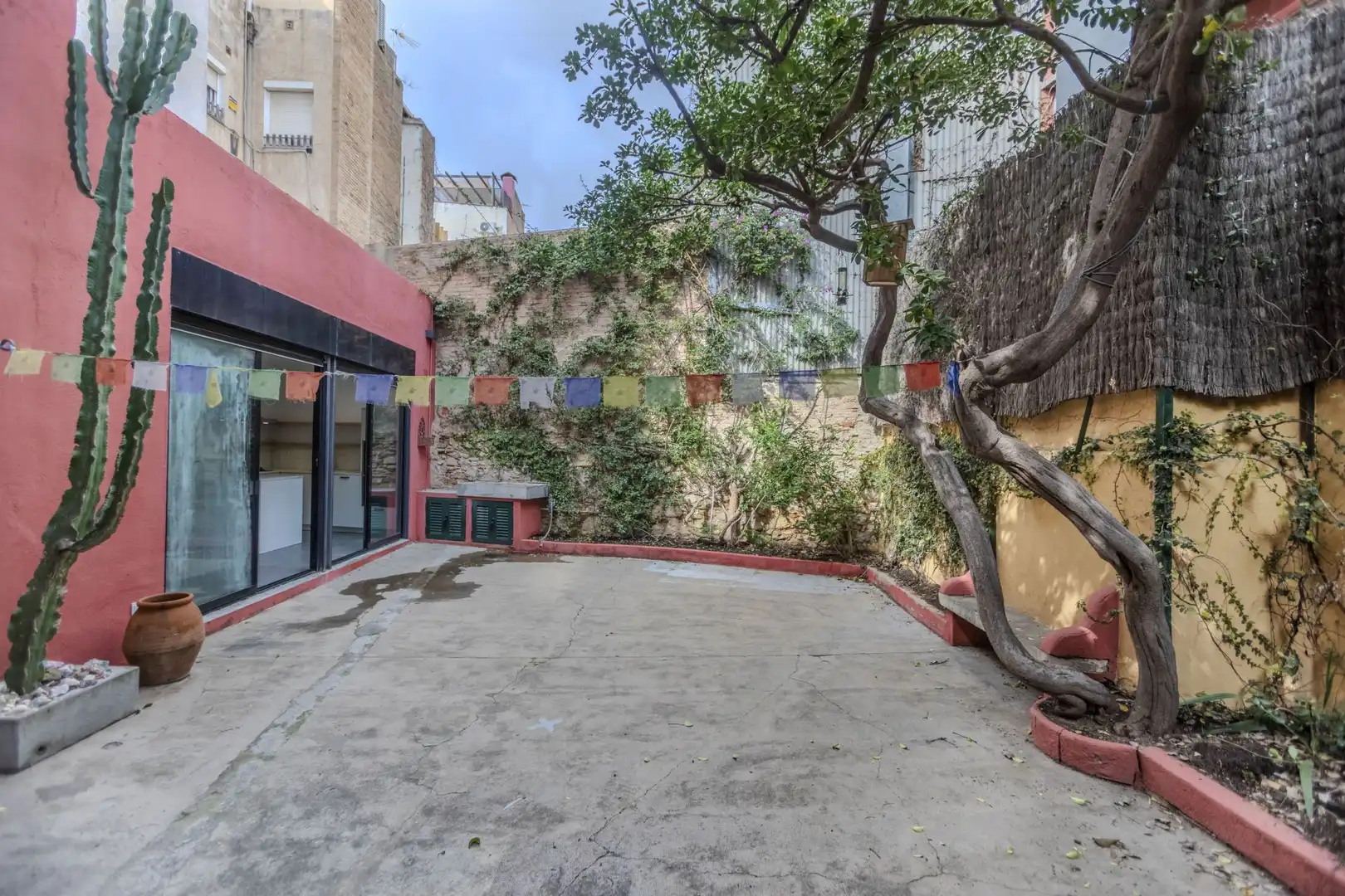Terraza de Casa adosada en venta en Barcelona con Parquet y Terraza