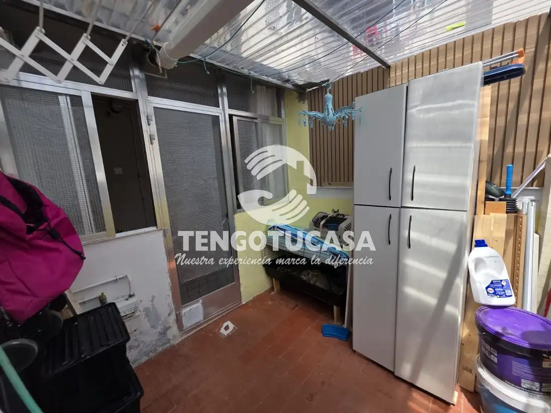 Flat for sale in Madrid  with Air Conditioner, Terrace and Furnished