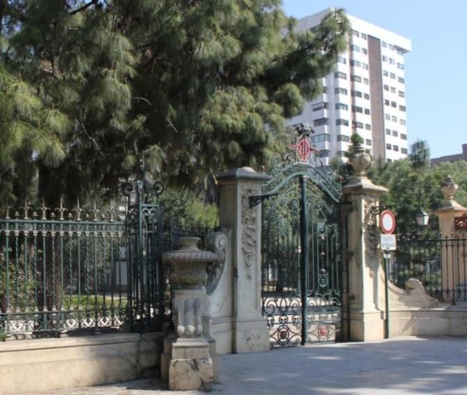 Vista exterior de Pis en venda en  Valencia Capital amb Aire condicionat, Terrassa i Traster