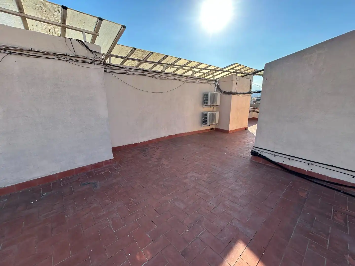 Ático con terraza en venta en Carrer de Floridablanca, imagen 24