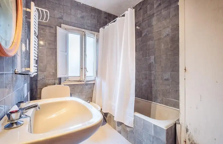 Bathroom of Houses for sale in San Lorenzo de El Escorial  with Heating, Private garden and Terrace