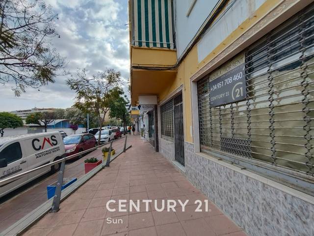 Local comercial en Alquiler en Calle Fuerzas Armadas, 2 en Zona Calvario
